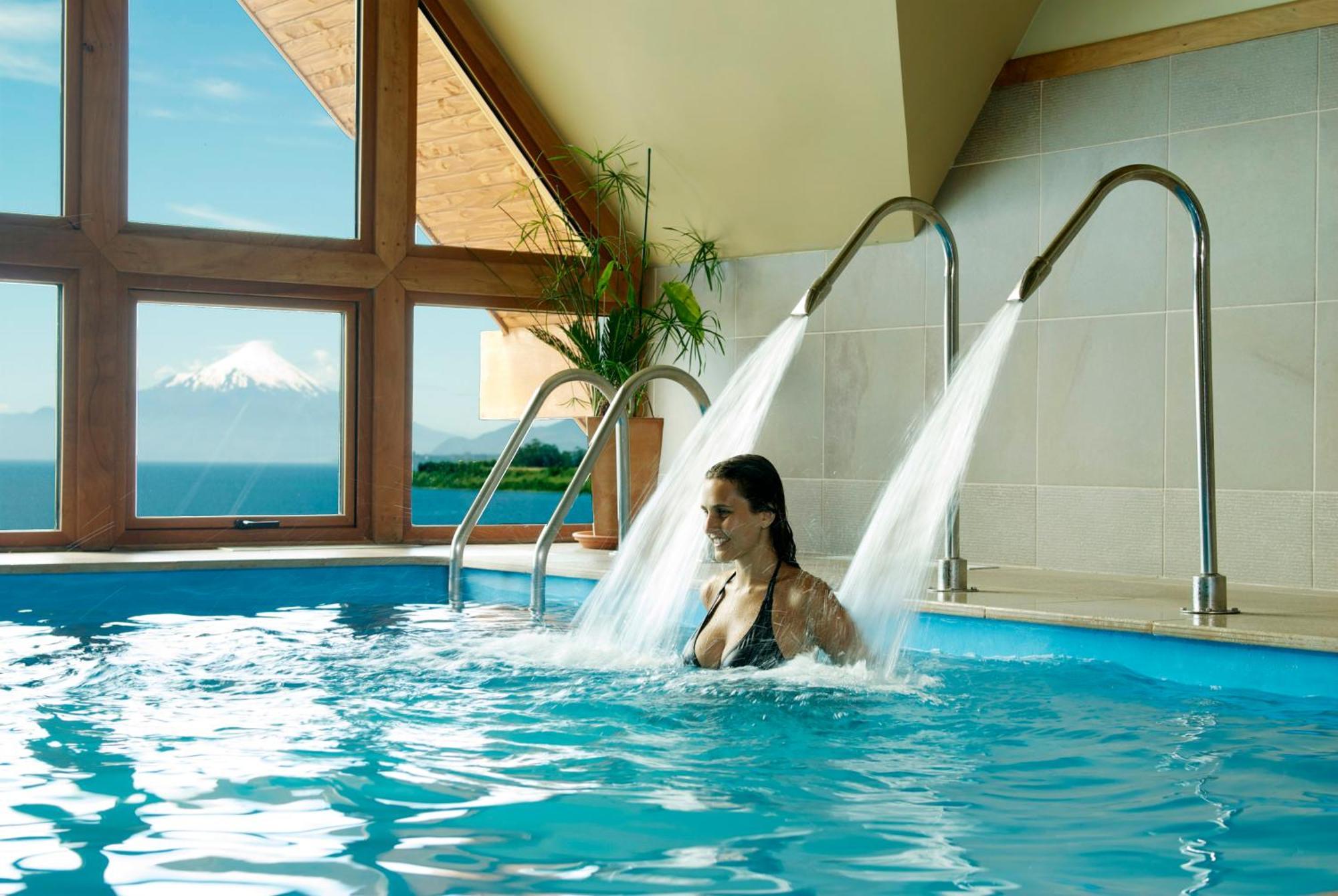 Wyndham Puerto Varas Pettra Bagian luar foto A spa in Poland